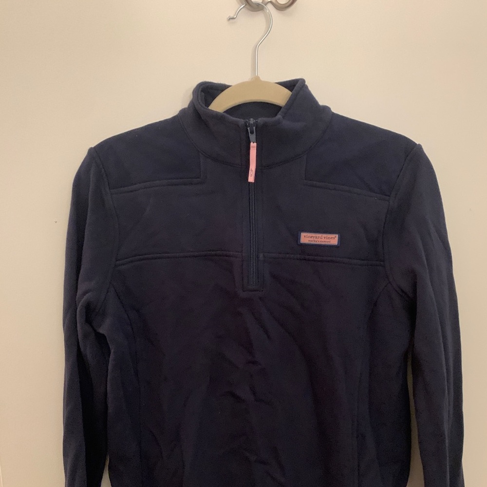 EUC Vineyard Vines Shep Shirt in Navy